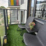 Butas Modern Urban Retreat & Private Parking Vilnius