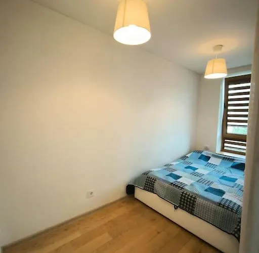 Apartment Modern Urban Retreat & Private Parking